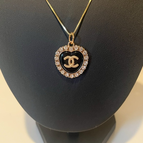 Gold Necklace - Picture 1 of 3